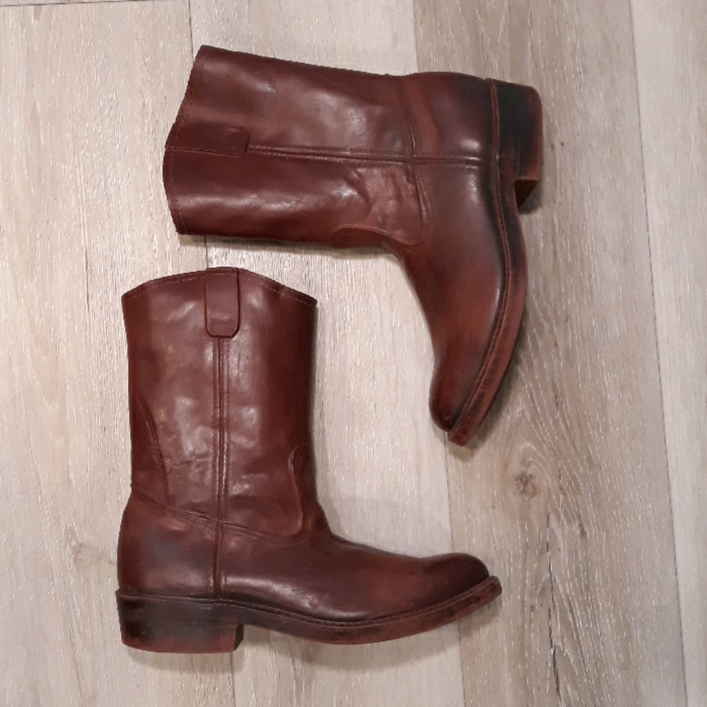 Size 8 Waterproof Boots